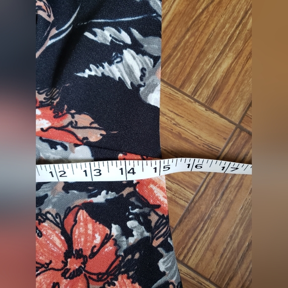 1960s Windsor dress and matching cropped jacket - Picture 12 of 16